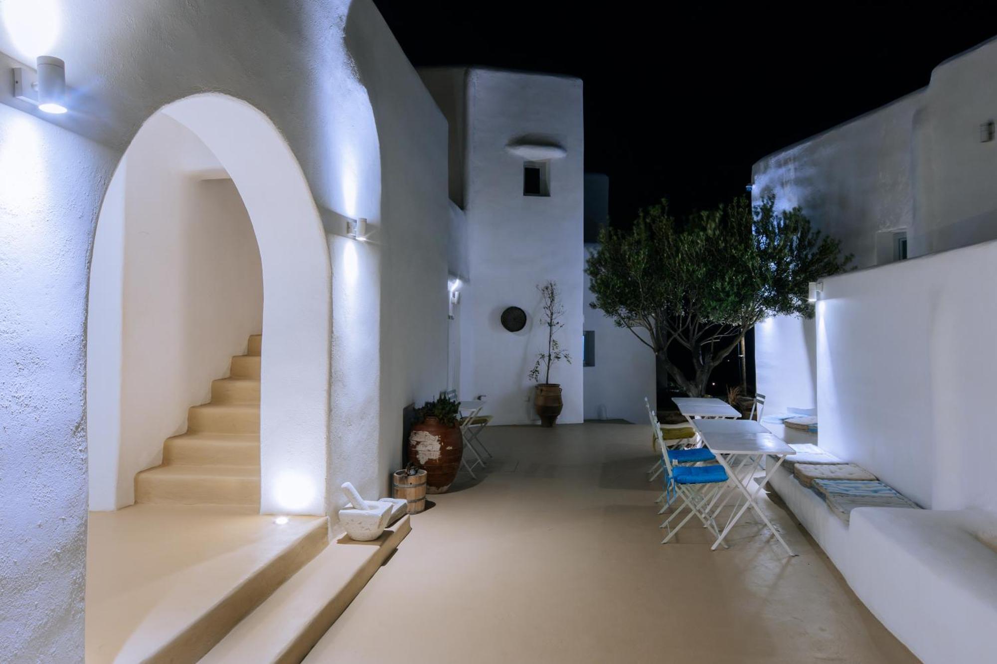 Hotel White Loft à Chora d'Ios Extérieur photo